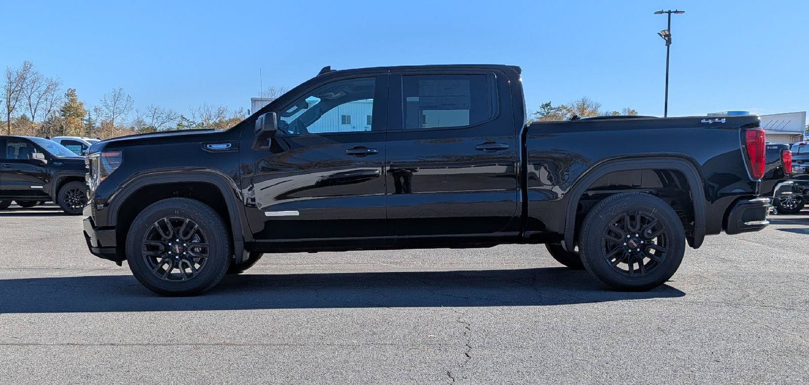New 2026 GMC Sierra 1500 Elevation AWD/4WD image 5