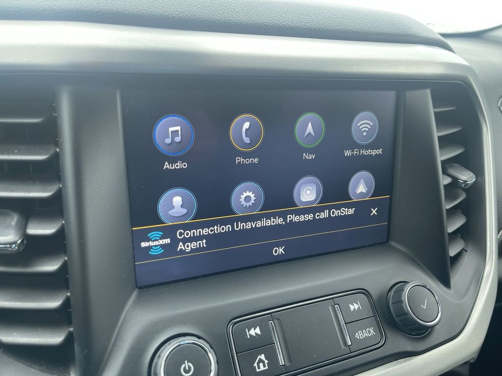 Used 2023 GMC Acadia SLT image 15