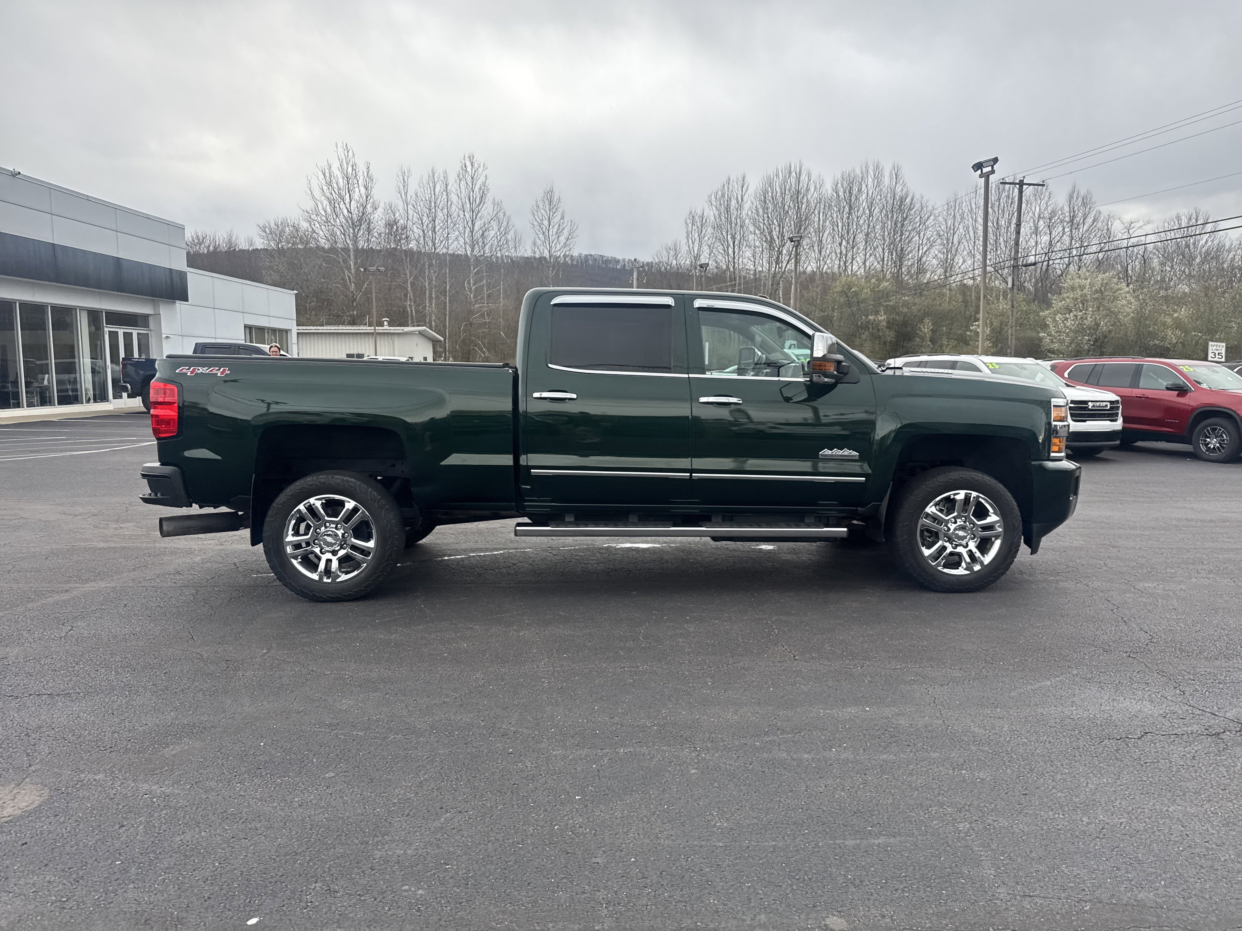 Used 2015 Chevrolet Silverado 2500 High Country w/ Duramax Plus Package image 2