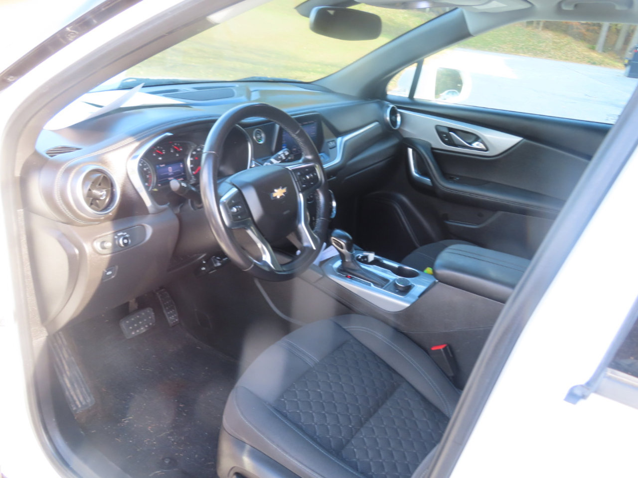 Used 2020 Chevrolet Blazer LT image 9