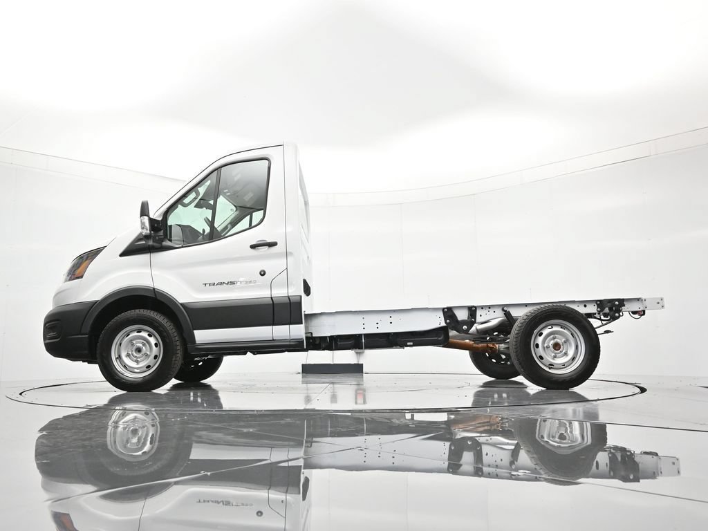 New 2025 Ford Transit 250 w/ Upfitter Package RWD image 38