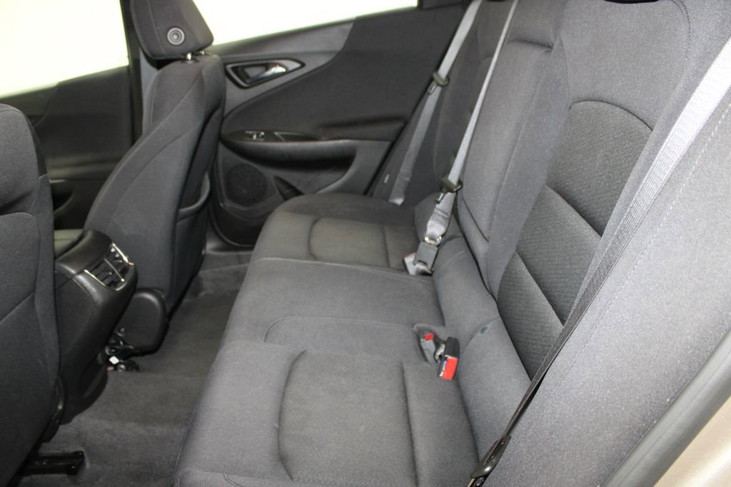 Used 2024 Chevrolet Malibu LT image 18