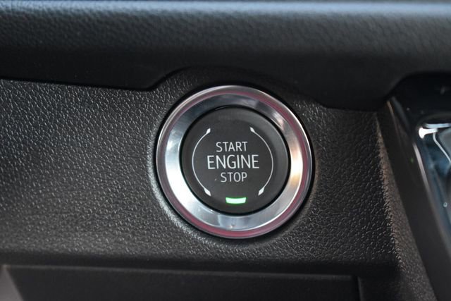 New 2026 Chevrolet Traverse LT w/ LPO, Floor Liner Package image 29