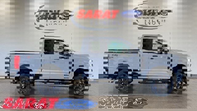 New 2026 Ford F350 4x4 SuperCab Super Duty