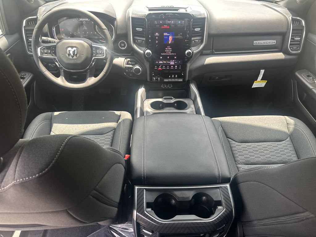 Used 2025 RAM 1500 Big Horn AWD/4WD image 23