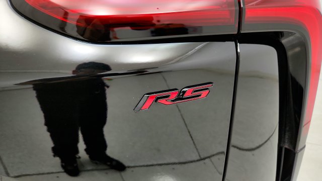 Used 2025 Chevrolet Blazer EV RS FWD image 37