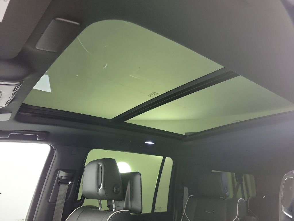 Used 2023 Cadillac Escalade ESV Sport w/ LPO, ONYX Package image 15