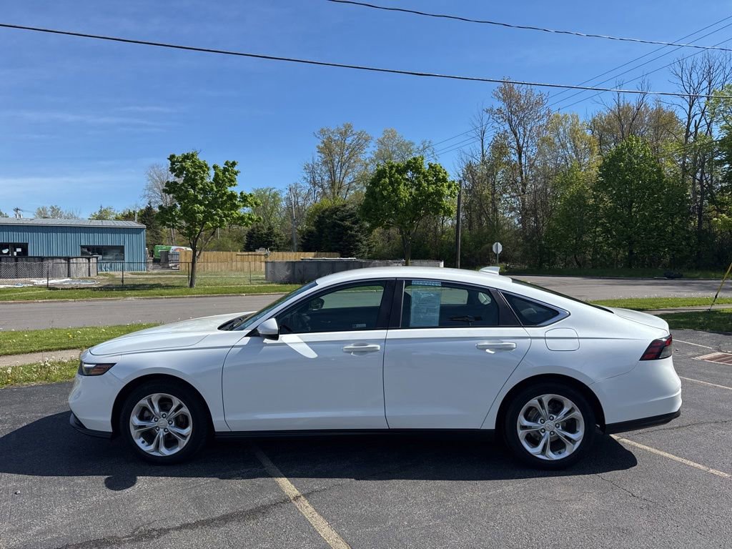 Certified 2023 Honda Accord LX image 8