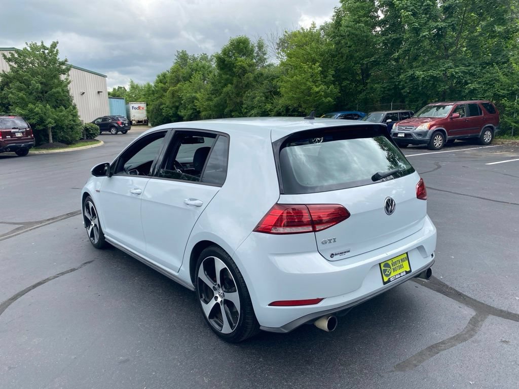 Used 2018 Volkswagen GTI S FWD image 5