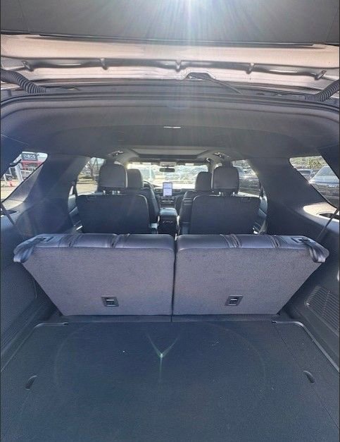 Used 2024 Ford Explorer ST w/ Equipment Group 401A image 11