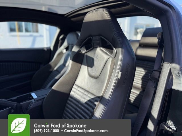 Used 2014 Ford Mustang Shelby GT500 w/ Equipment Group 821A RWD image 32