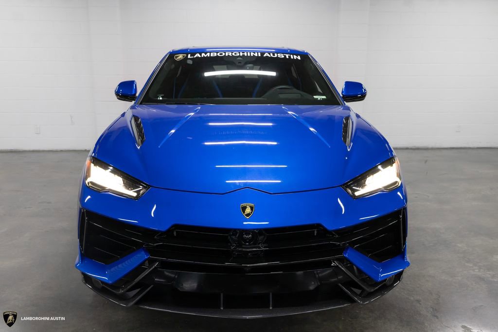 Used 2024 Lamborghini Urus Performante AWD/4WD image 3