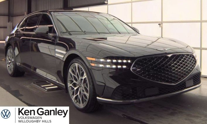 Used 2024 Genesis G90 3.5T AWD/4WD image 2