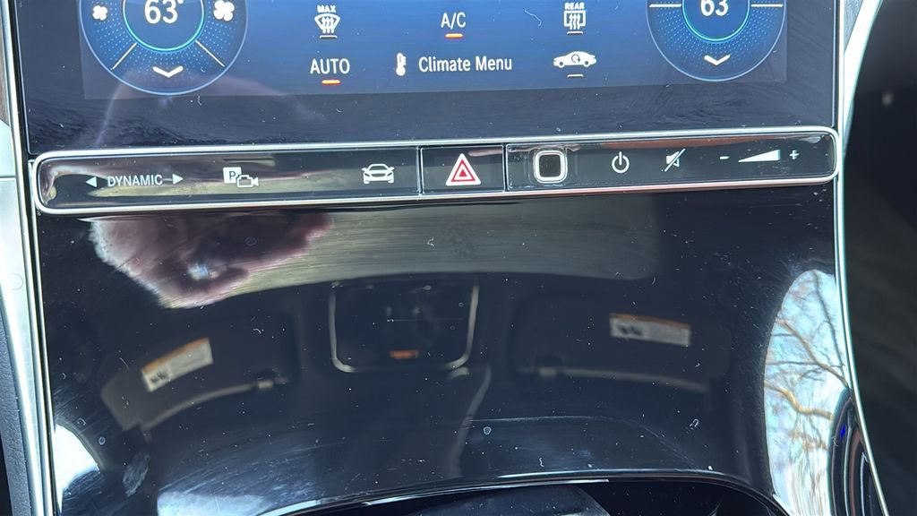 Certified 2025 Mercedes-Benz GLC 300 image 28