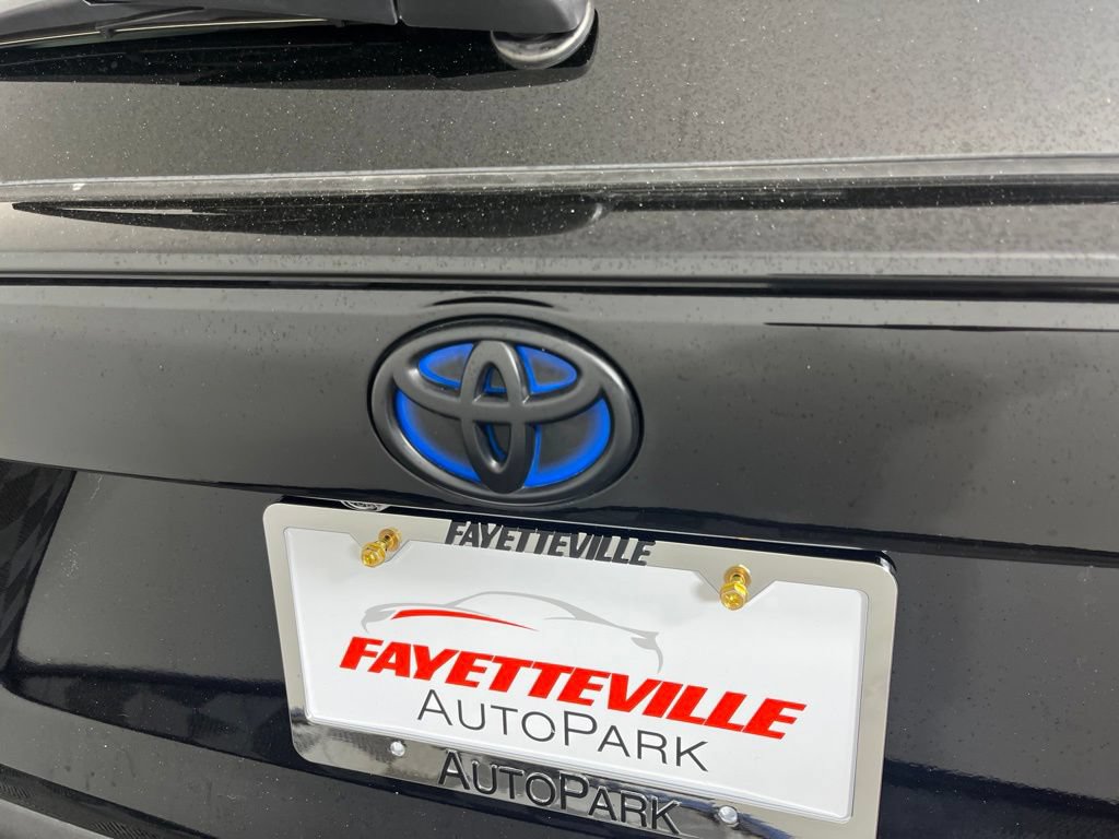 Used 2024 Toyota RAV4 XLE Premium w/ Weather Package AWD/4WD image 18