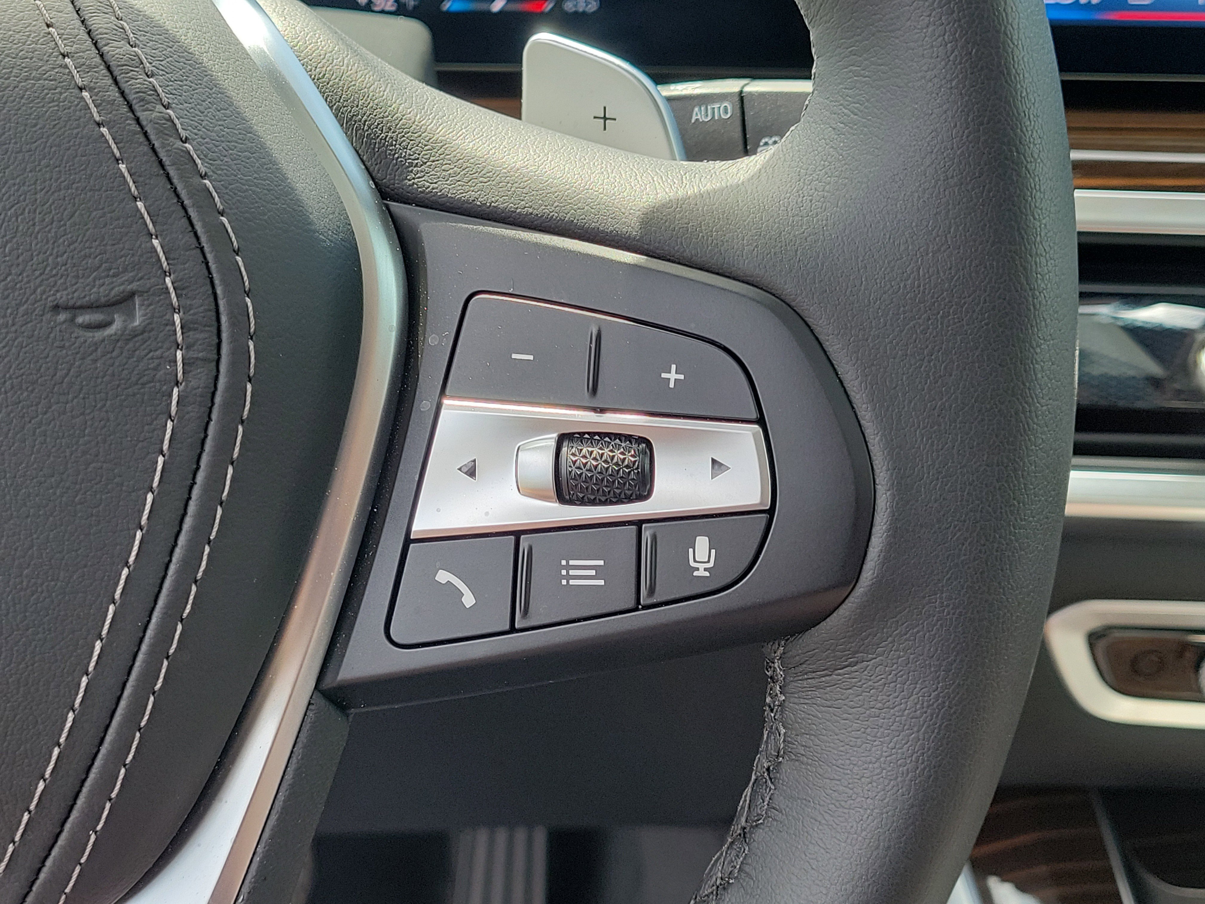 Used 2026 BMW X5 sDrive40i RWD image 31