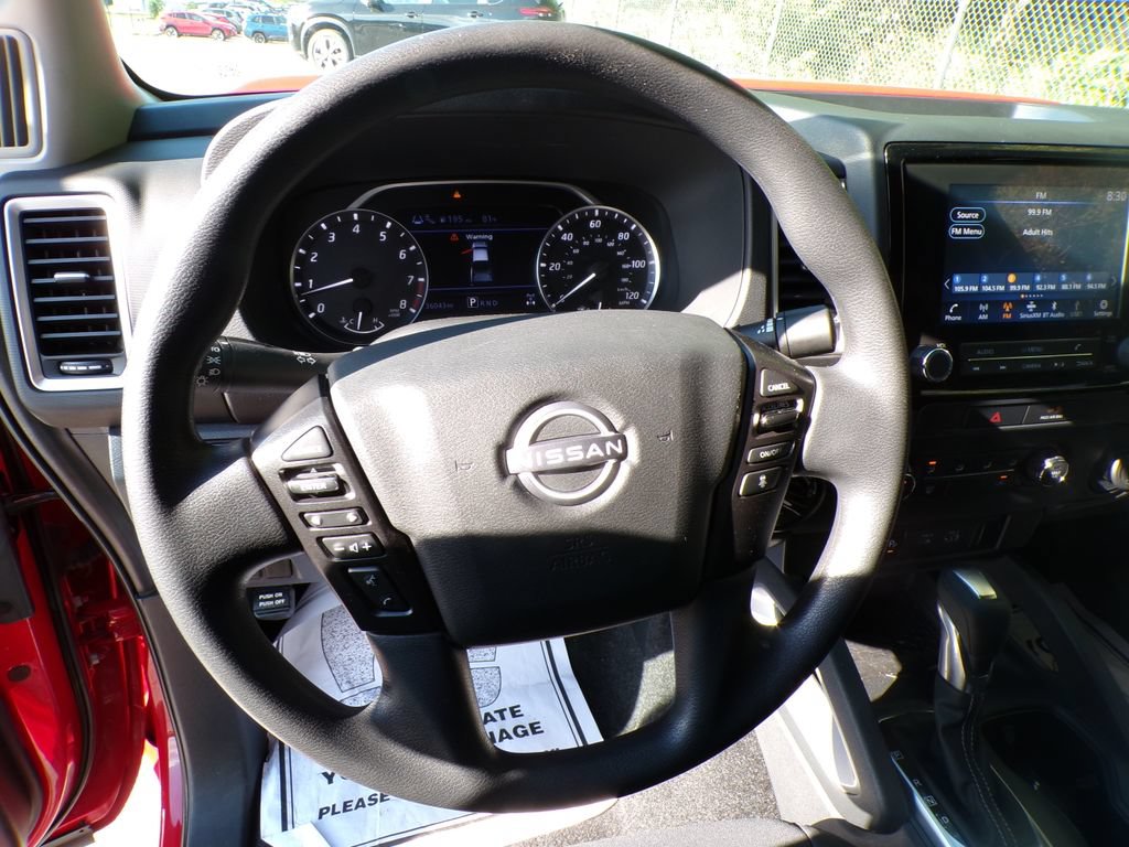 Used 2022 Nissan Frontier SV w/ Technology Package AWD/4WD image 12