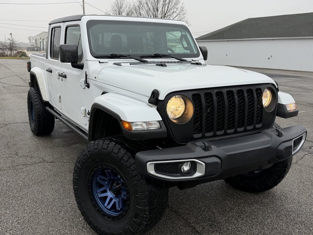 Used 2021 Jeep Gladiator Sport image 48
