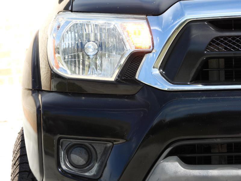 Used 2012 Toyota Tacoma PreRunner w/ SR5 Pkg RWD image 31