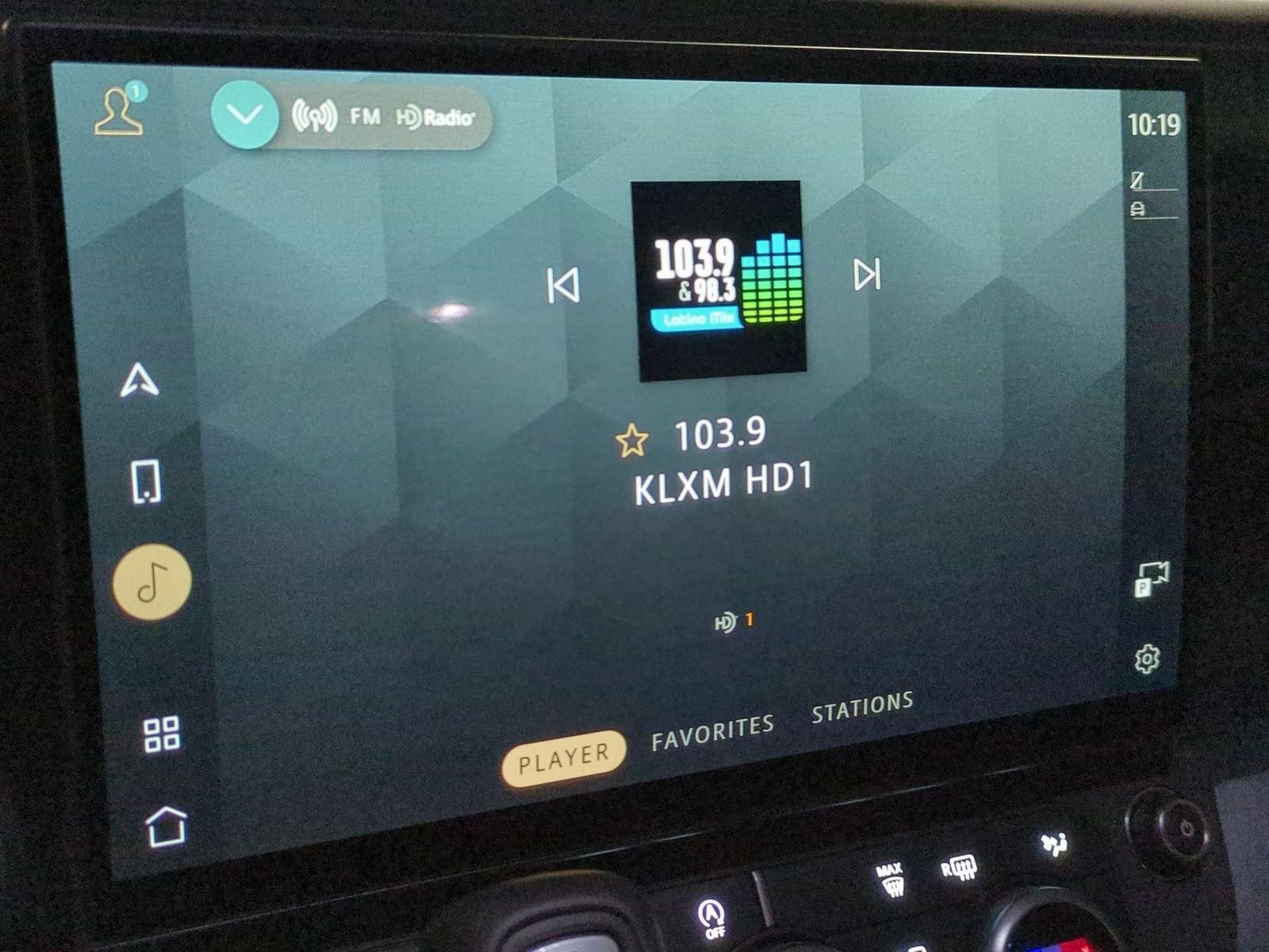 New 2026 Land Rover Defender 110 X-Dynamic SE AWD/4WD image 18