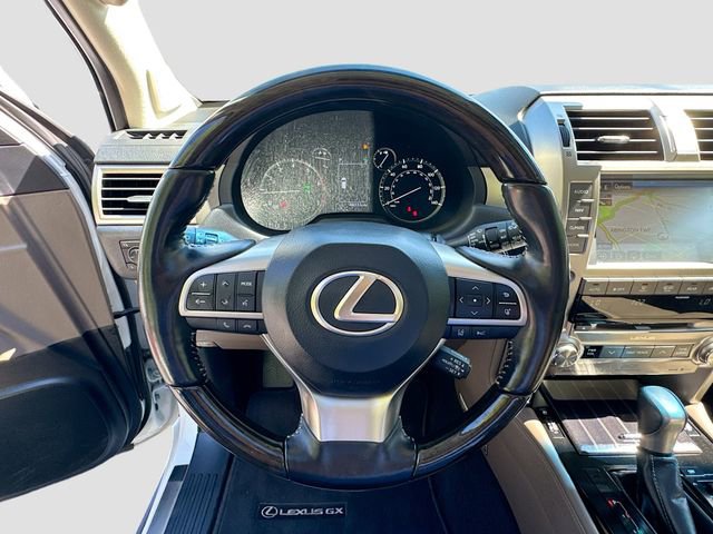 Used 2020 Lexus GX 460 Luxury image 12