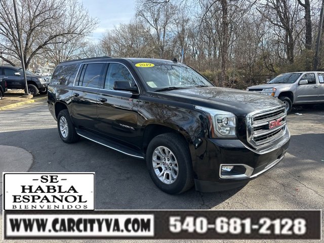 Used 2019 GMC Yukon XL SLT image 1
