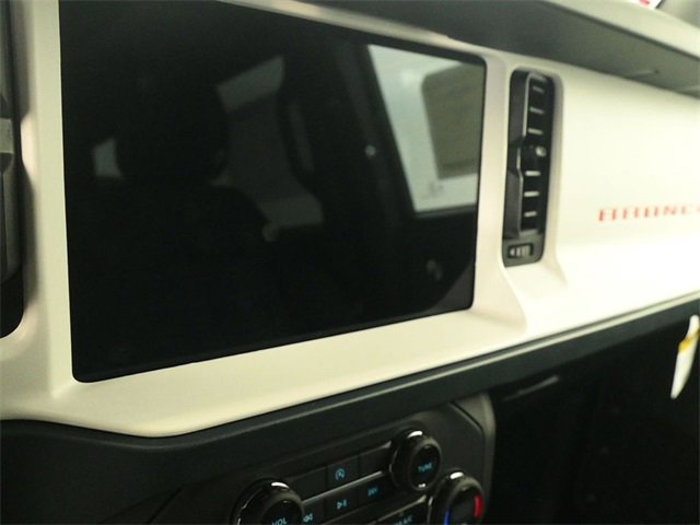 New 2025 Ford Bronco Heritage Edition image 15