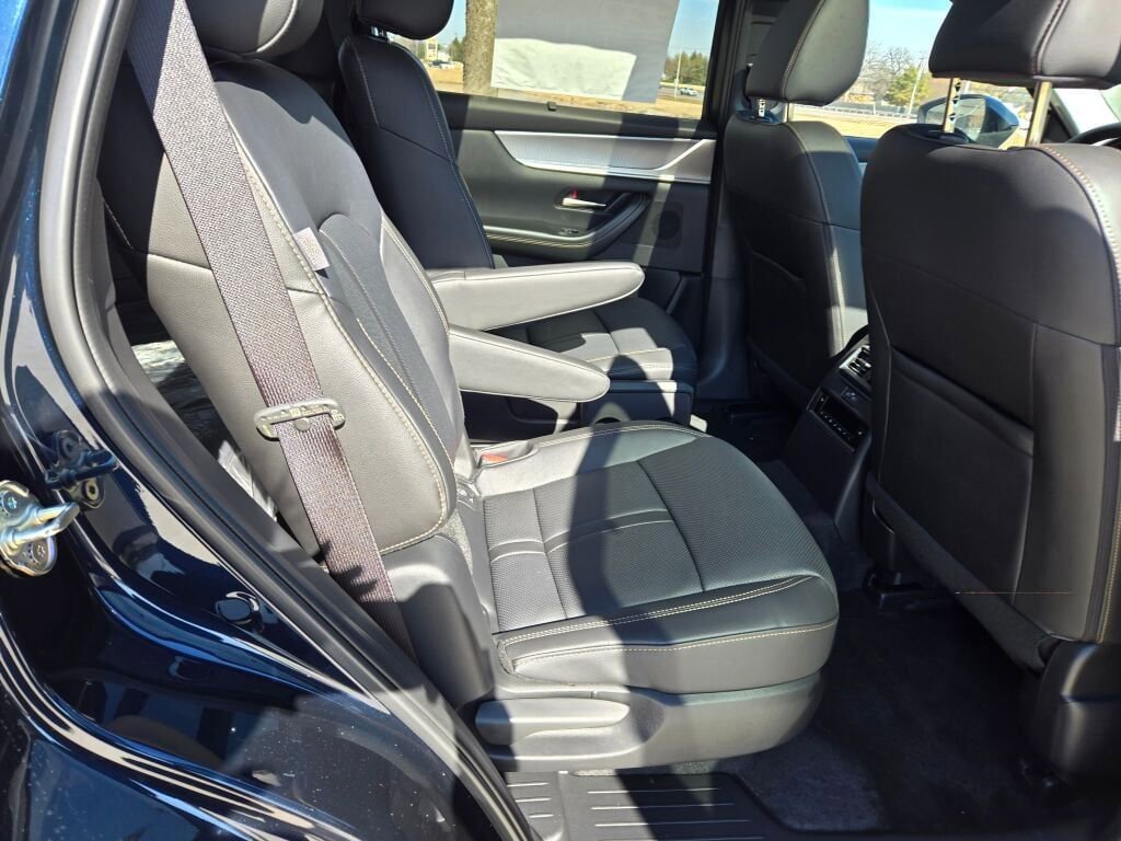 New 2026 MAZDA CX-90 Plug-In Hybrid w/Premium Sport image 8