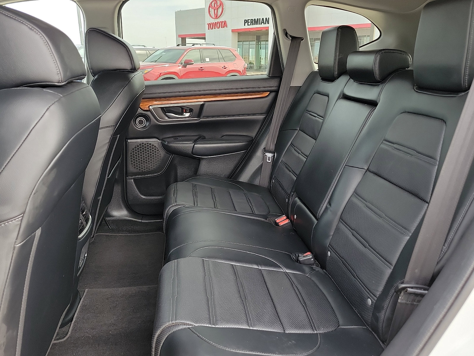Used 2022 Honda CR-V Touring image 8