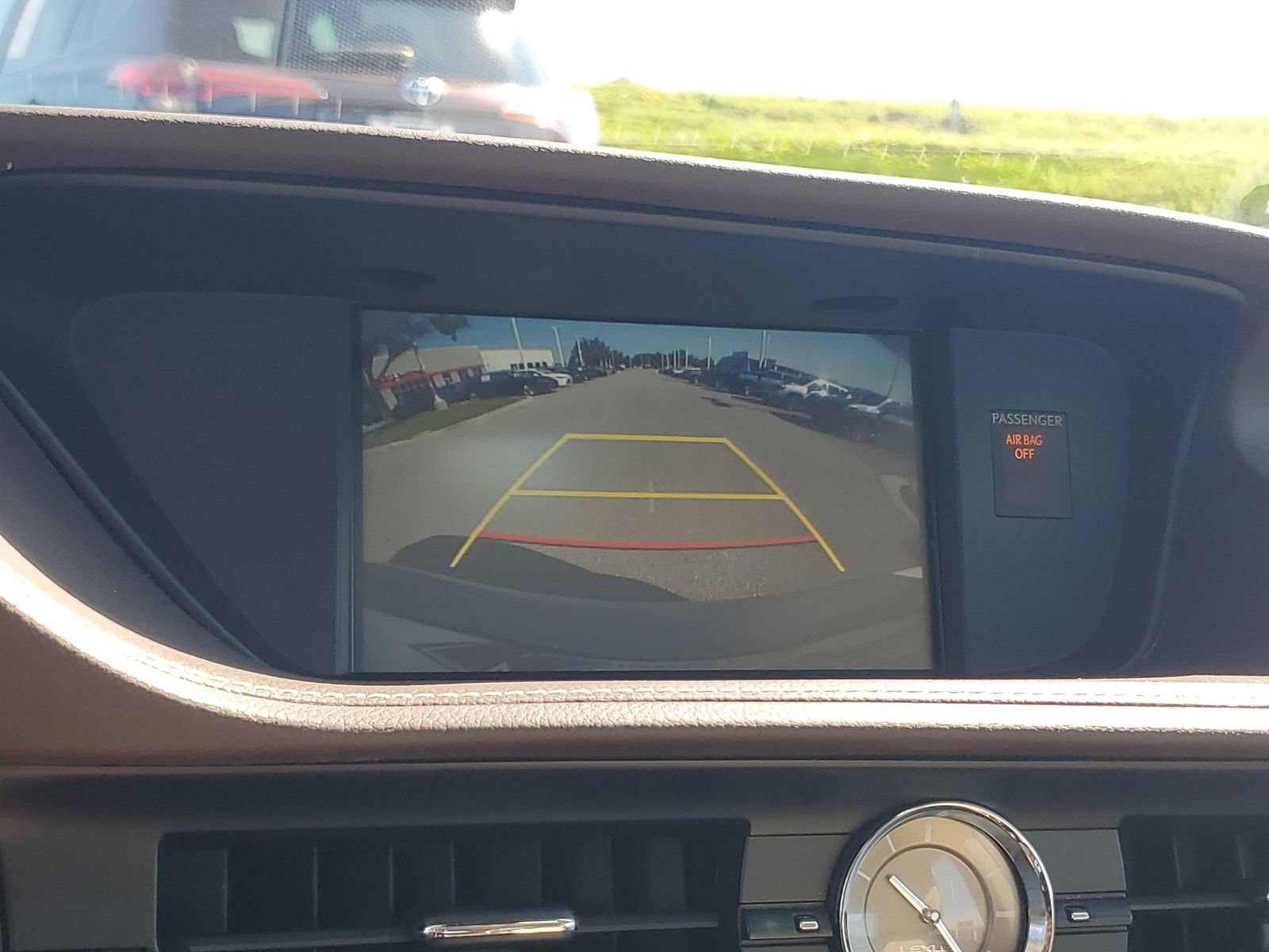 Used 2017 Lexus ES 350 w/ Premium Package FWD image 27