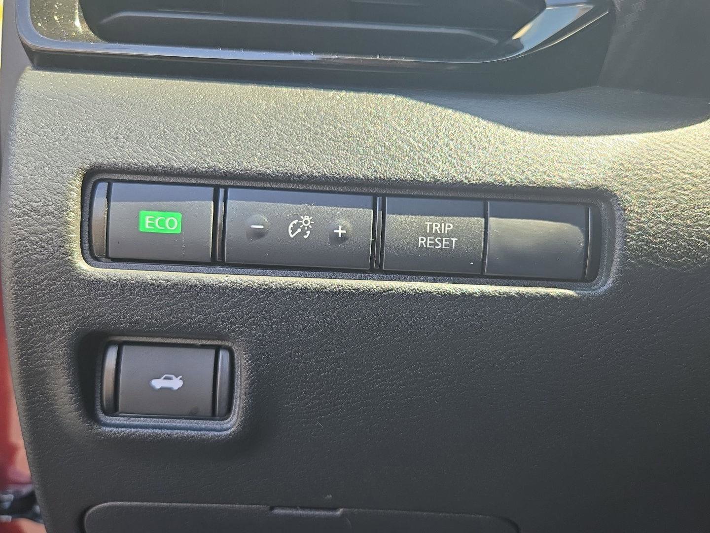 Used 2022 Nissan Sentra SV image 14