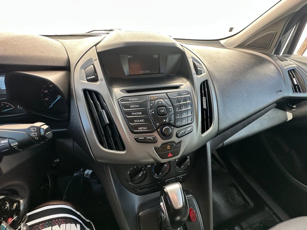 Used 2018 Ford Transit Connect XL image 23