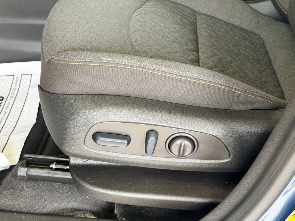 Used 2024 Chevrolet Equinox LT AWD/4WD image 14