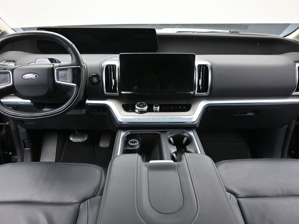 Certified 2025 Ford Expedition Max Platinum AWD/4WD image 28
