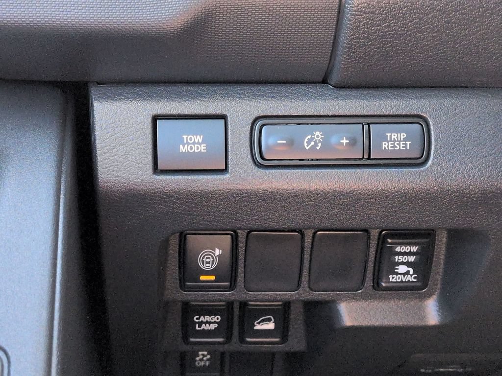 Used 2024 Nissan Frontier SV w/ SV Convenience Package AWD/4WD image 22