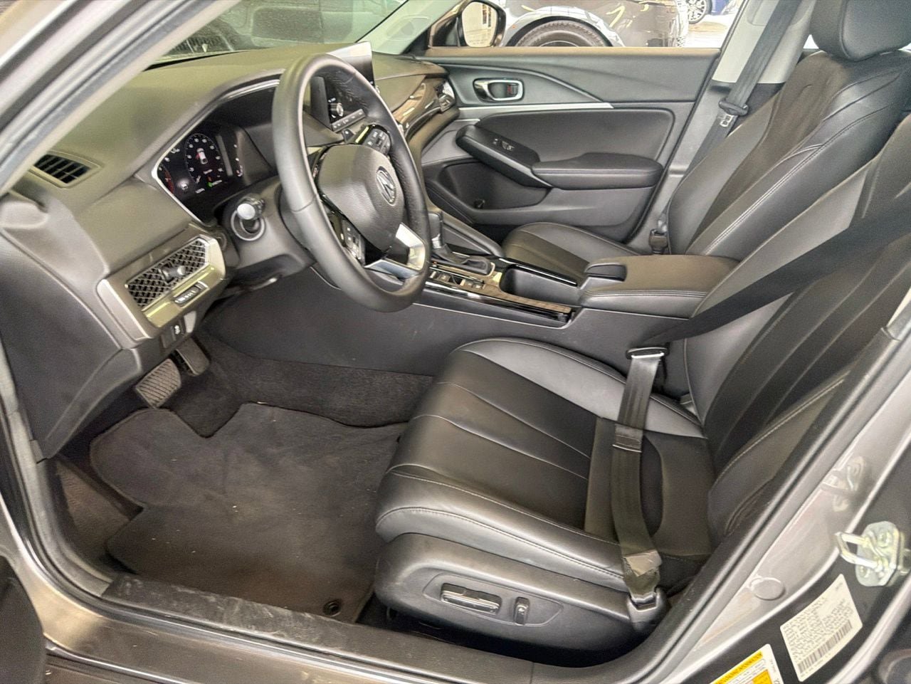 Used 2025 Acura Integra FWD image 9