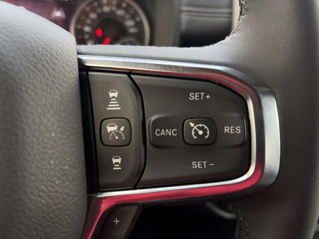 Used 2026 RAM 1500 Laramie AWD/4WD image 13