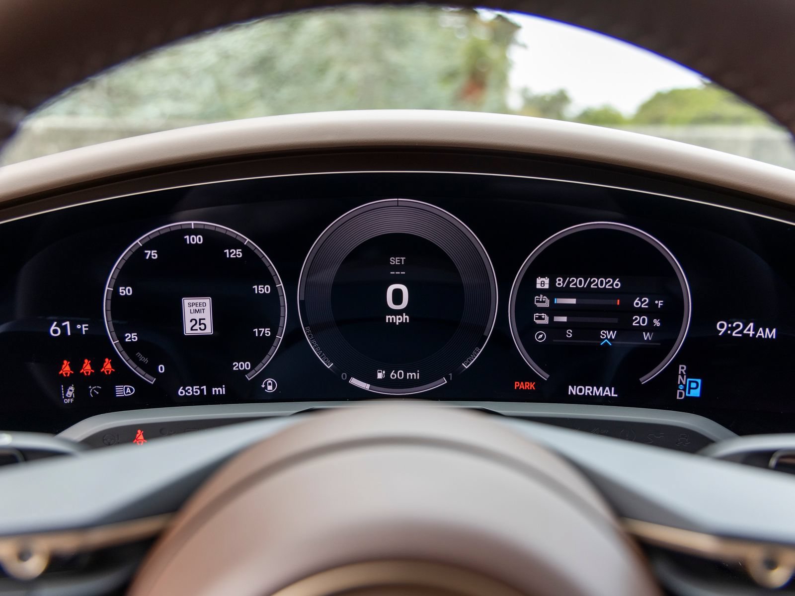 Certified 2025 Porsche Taycan AWD/4WD image 40