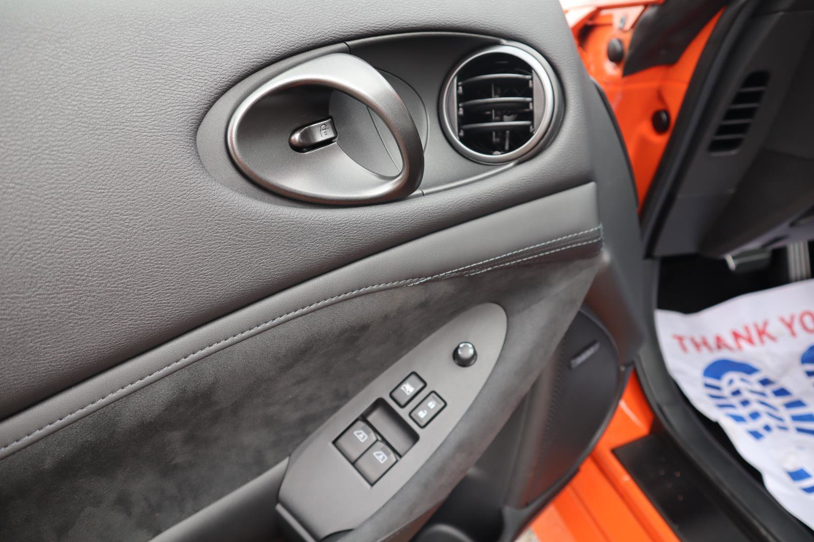 Used 2024 Nissan Z Performance w/ Heritage Edition image 16