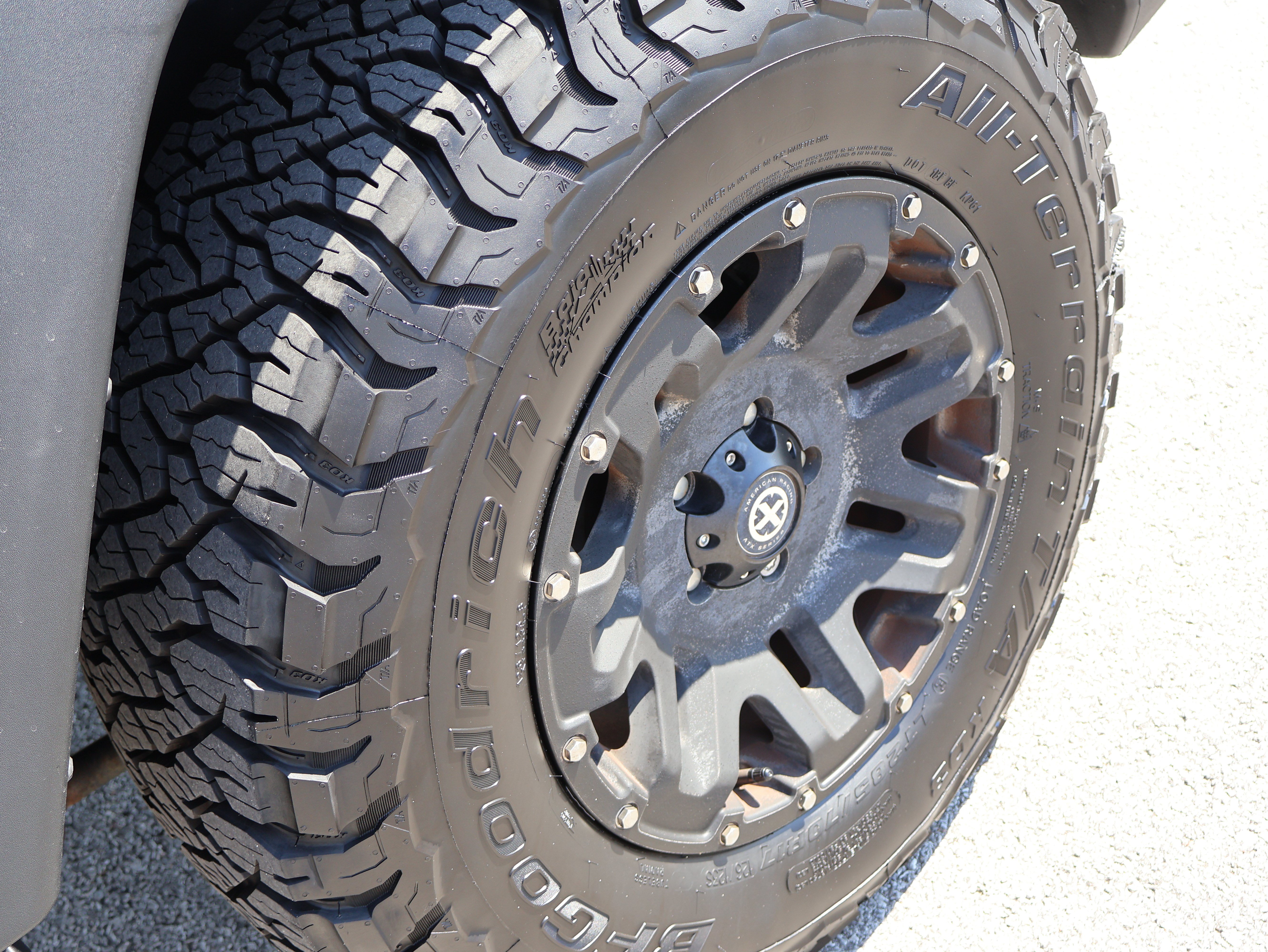 Used 2016 Jeep Wrangler Unlimited Sport AWD/4WD image 33