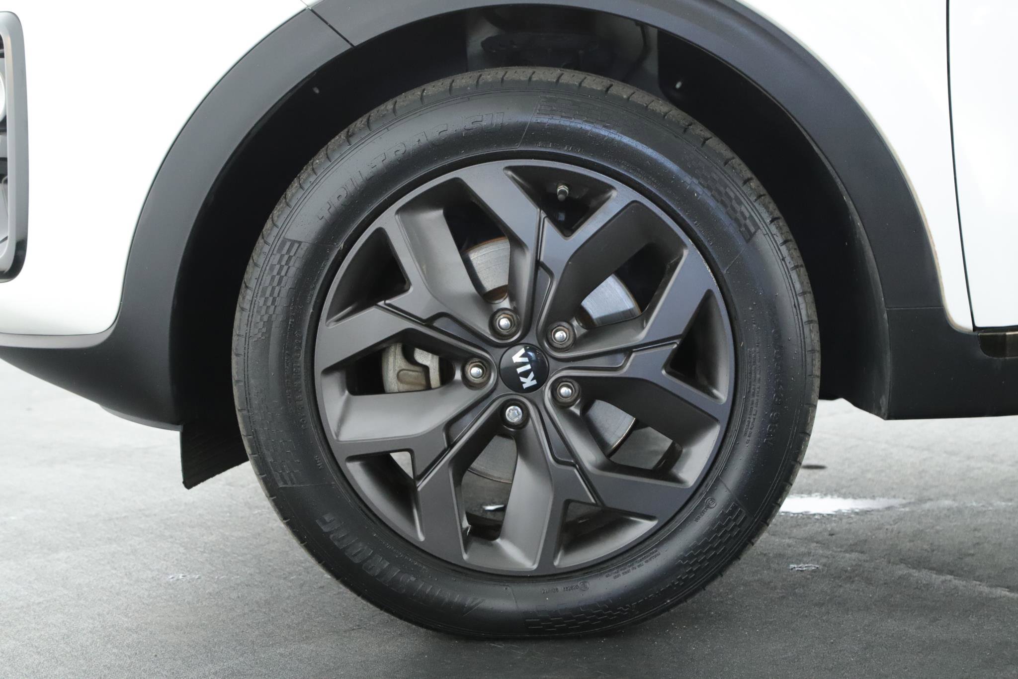 Used 2020 Kia Sportage S image 19