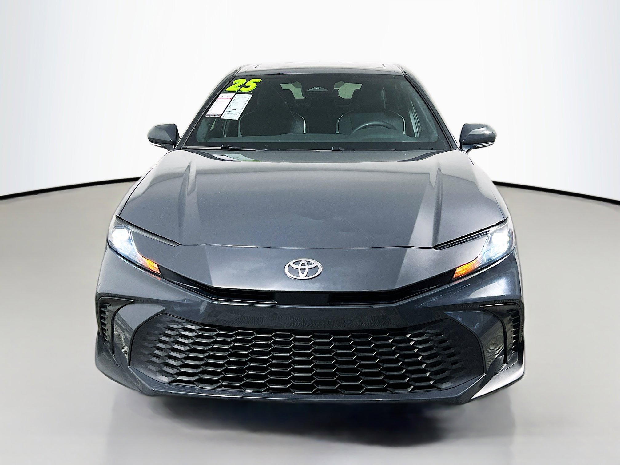 Used 2025 Toyota Camry SE w/ Multimedia Upgrade Package FWD image 11