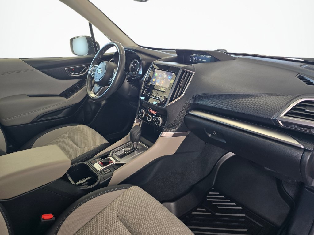 Used 2022 Subaru Forester Premium AWD/4WD image 45