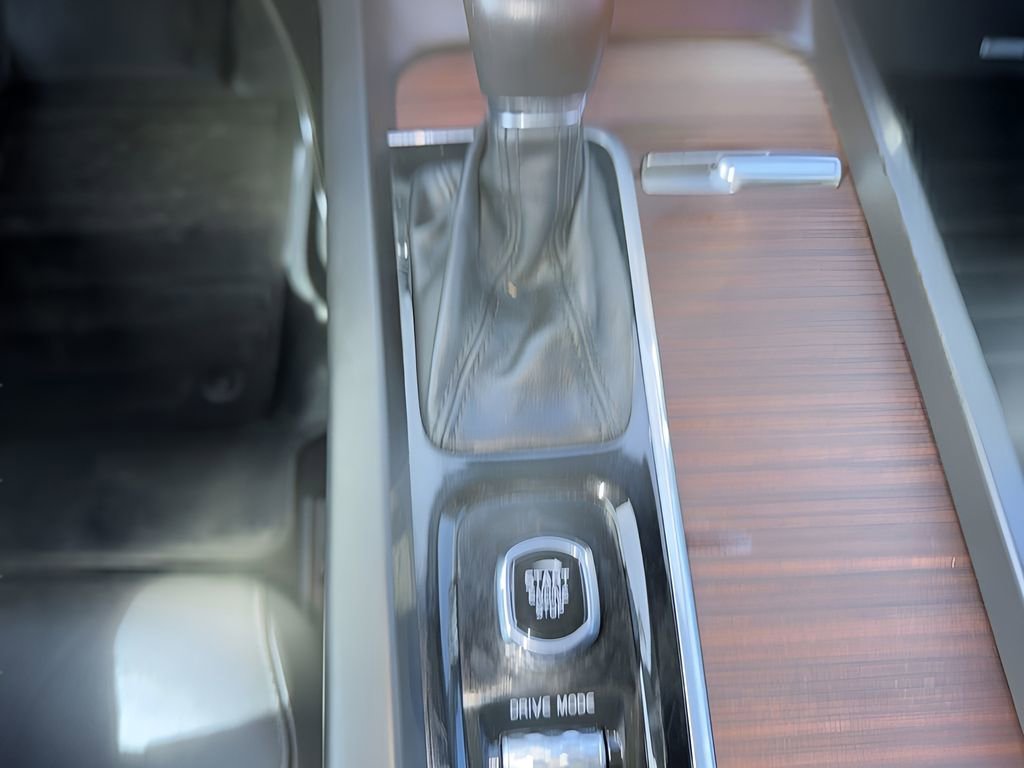 Used 2021 Volvo S60 T5 Momentum image 21