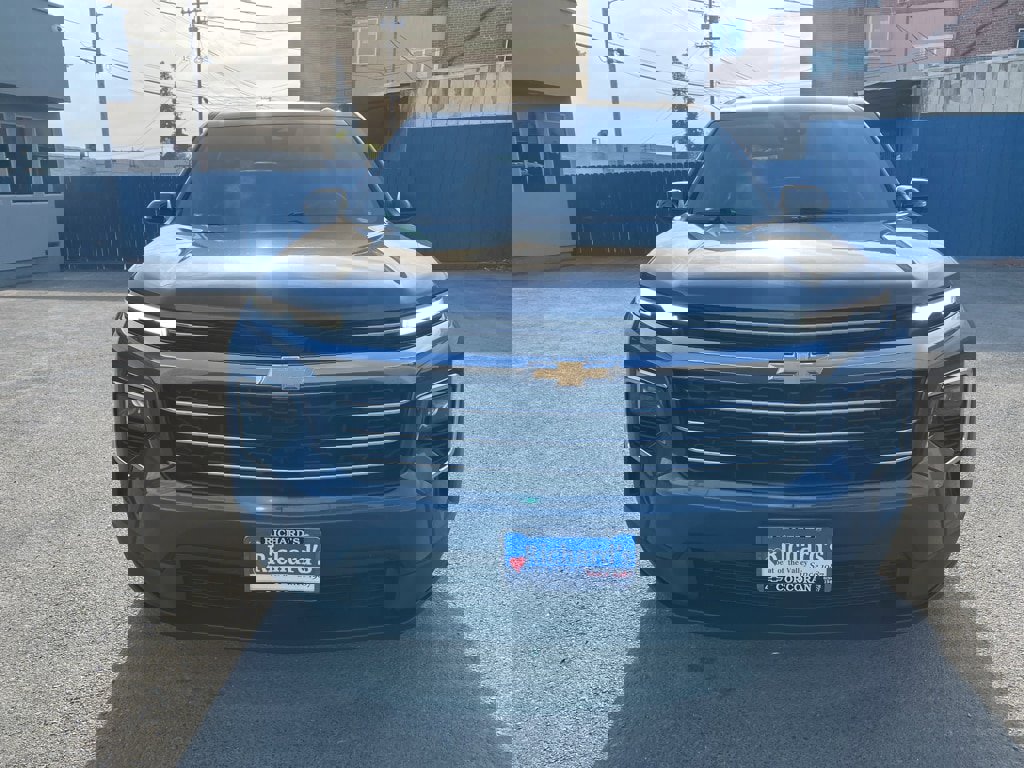 Used 2025 Chevrolet Traverse LT image 13