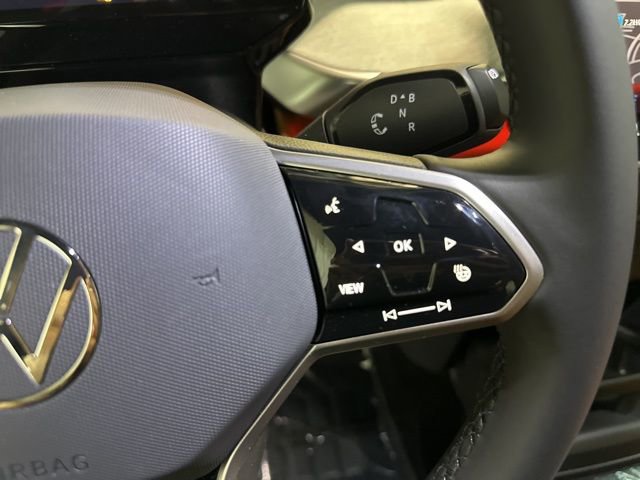 New 2025 Volkswagen ID. Buzz Pro S image 18