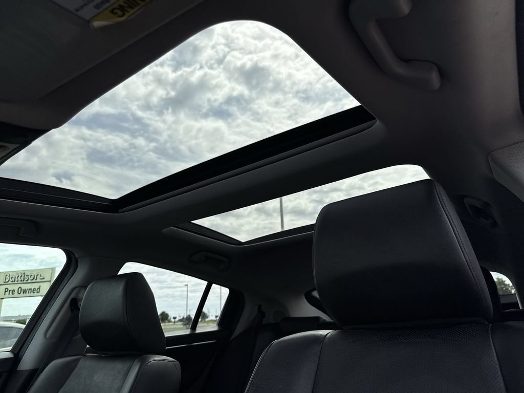 Used 2013 Acura ZDX AWD/4WD image 22
