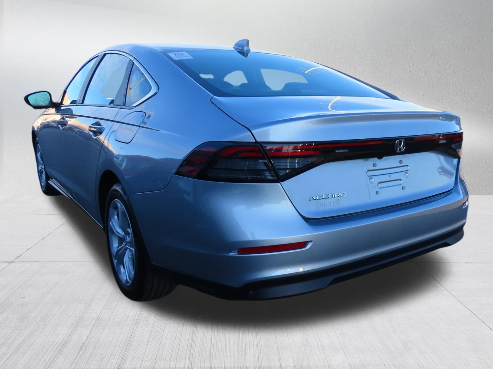 Used 2025 Honda Accord LX image 5