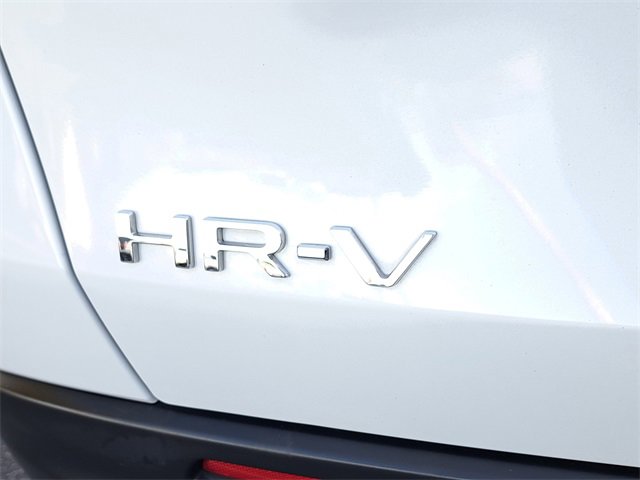 Used 2023 Honda HR-V LX image 8