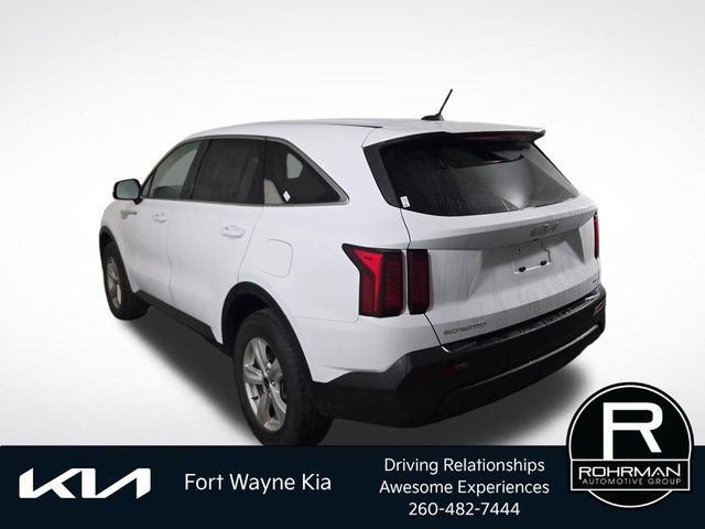 Used 2023 Kia Sorento LX AWD/4WD image 9